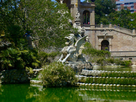 A Nature-Connected Escape: Ciutadella Park